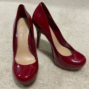 BEAUTIFUL red Jessica Simpson heels